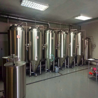 啤酒发酵设备-山东豪鲁啤酒设备厂家 啤酒发酵设备-山东豪鲁啤酒设备厂家