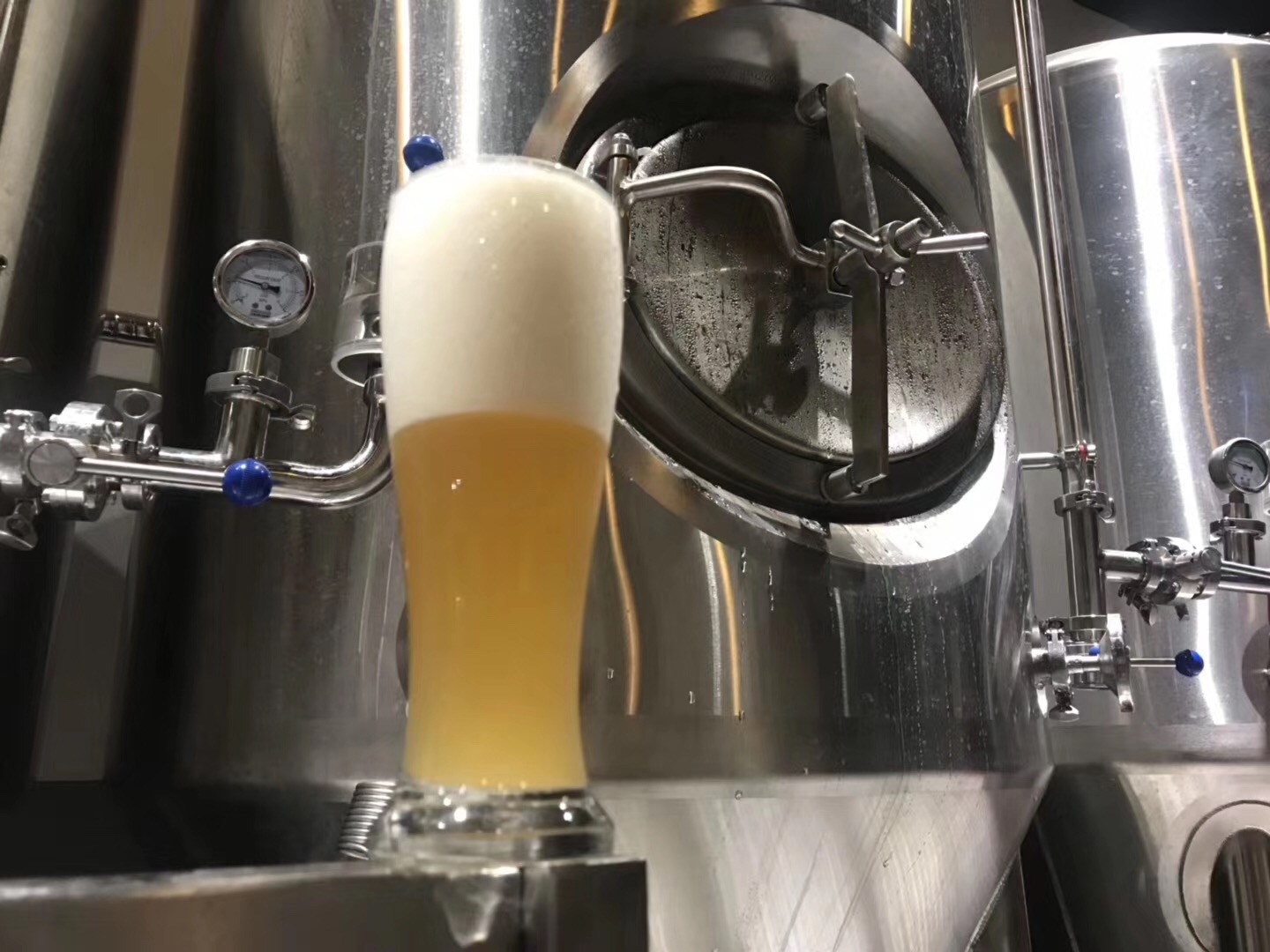 小型自酿啤酒设备 小型自酿啤酒设备